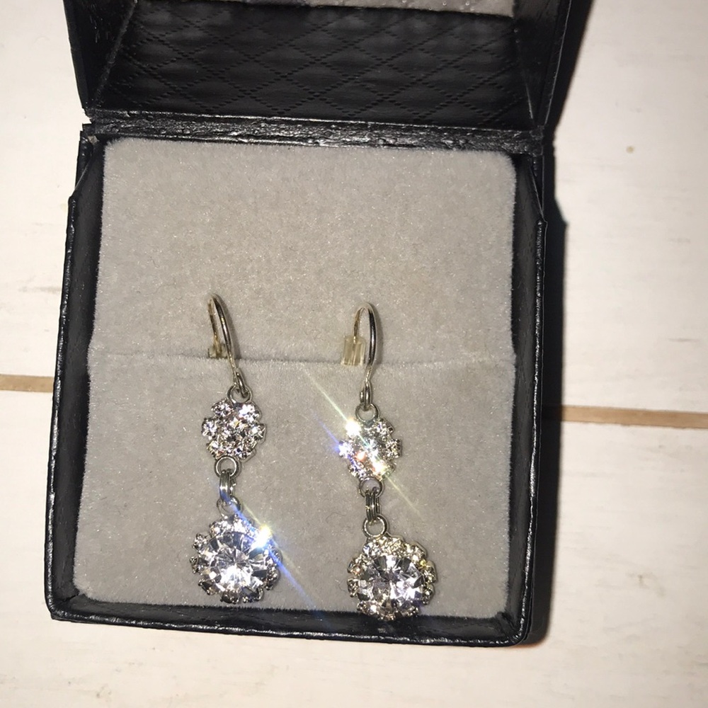 Jewelry bundle - Picture 3 of 4